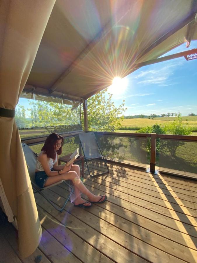 Camping De La Liez Hotel Peigney Luaran gambar